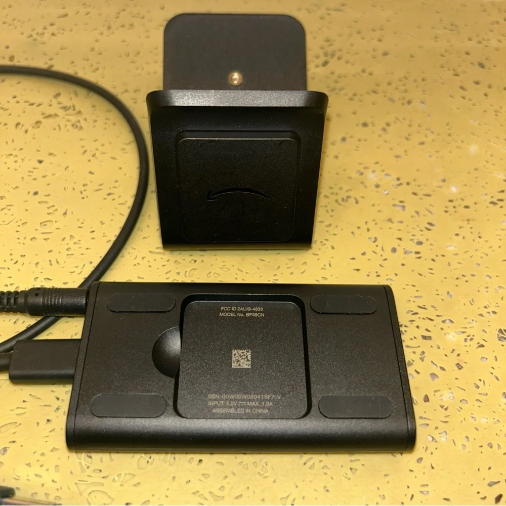 Echo Auto (1st gen) Hands-free Alexa for car with Air Vent Mount phone required